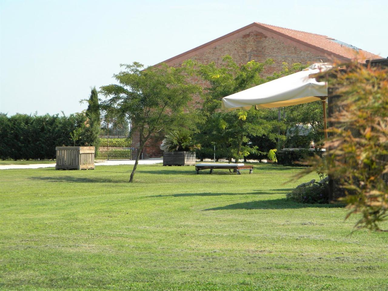 La Foresteria Di Borgogelsi Apartments Sanguinetto Extérieur photo